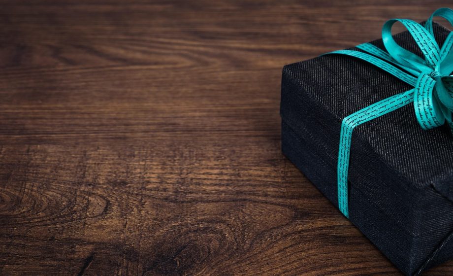 Verzorgde beauty cadeauset met luxe verpakking en producten netjes gepresenteerd in een doos