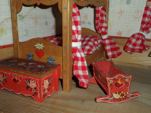Modulair speelmeubilair in een kinderkamer met stapelbed en opbergmodules